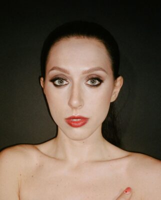 Катя Клэп (Kate Clapp)