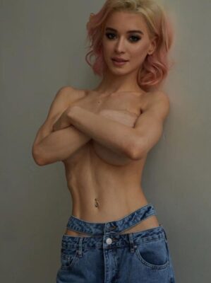 Анжелика Езиева (Maniac Alisa)