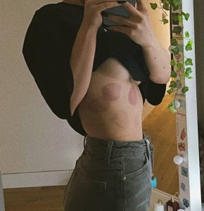 Луна Ком