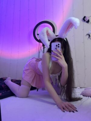 Анна Рейнли (Annarainlee)